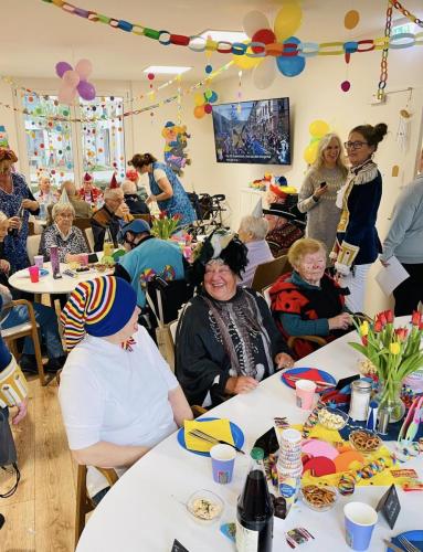 426299444 717604673809526 1525411047987838792 n