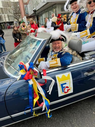 e8b4fe9e-5246-4ec2-b68a-4d152fdc4328