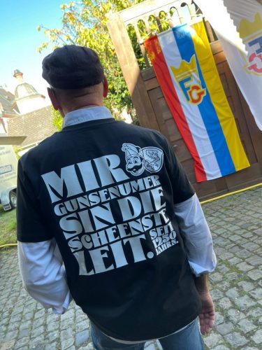 73dd9297-732c-42ad-af7b-587704016853