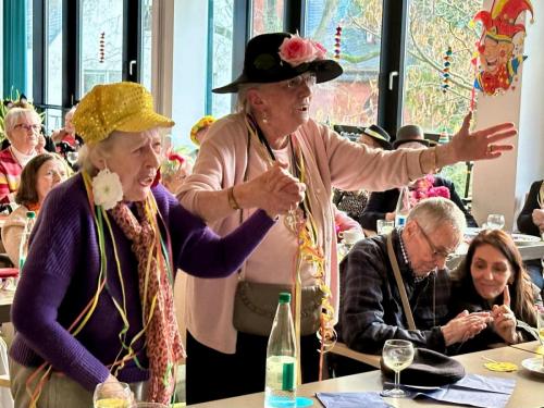 2f128d9d-dc9c-47ed-be9f-e6732f1d9b16