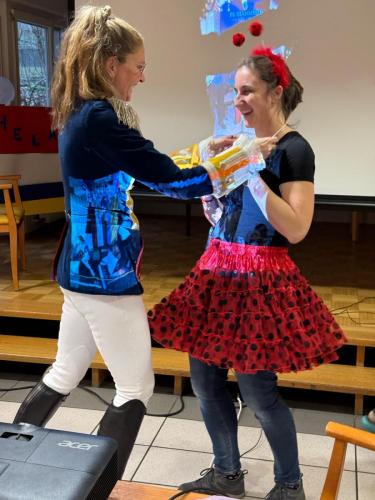 76d80364-cfd6-4098-9f37-d53021740a83