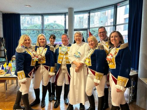 7c9aacdc-ea20-45ab-822d-3fe43ad70ce2