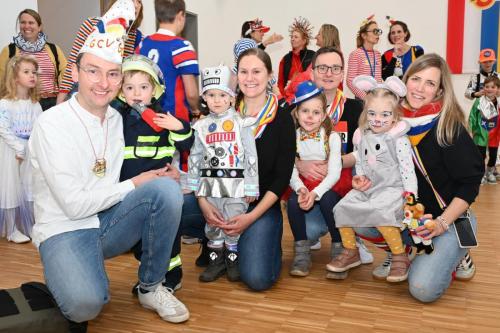 aca1a3a8-9445-442e-9675-810fcde684d2